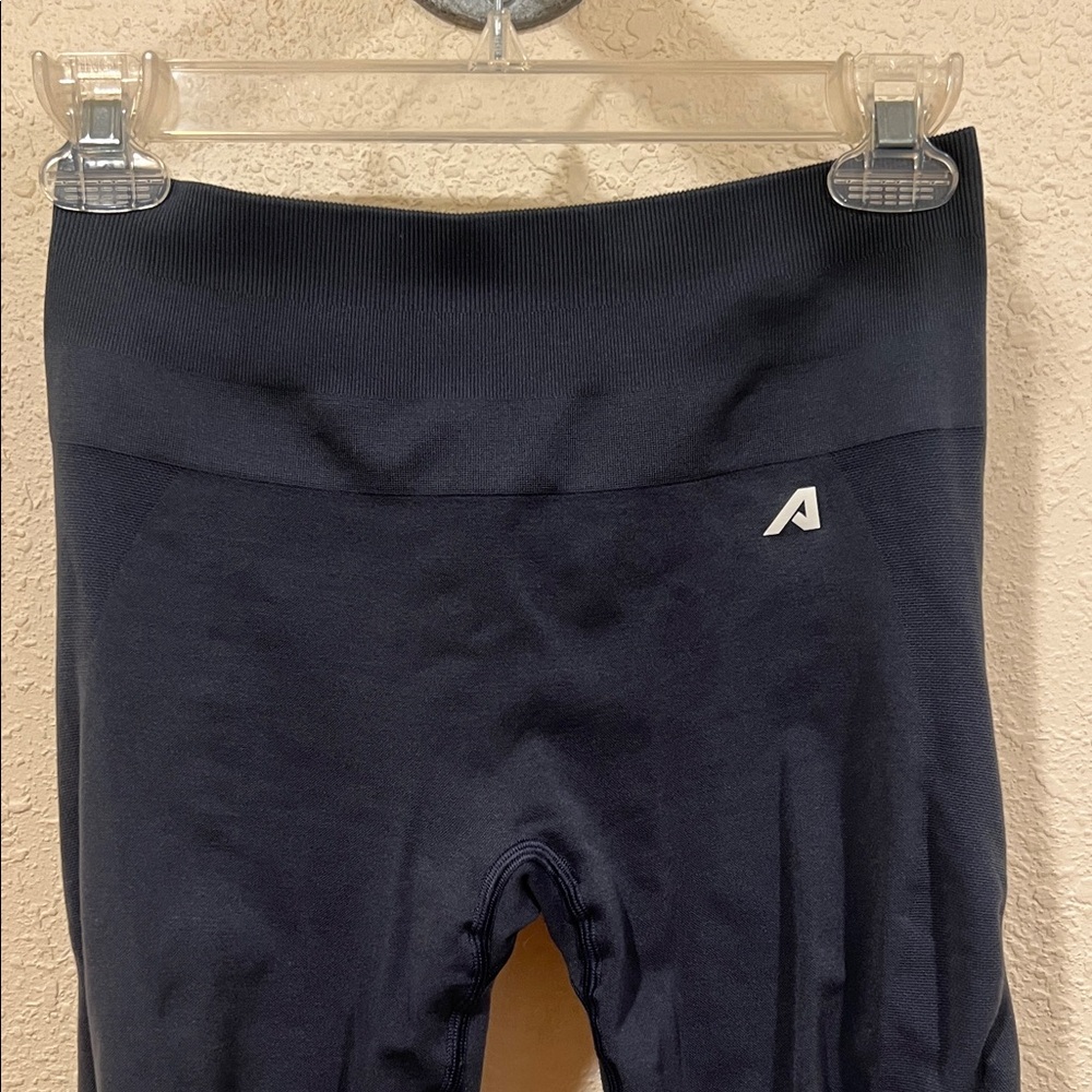 Pump Leggings Alphalete M Gray